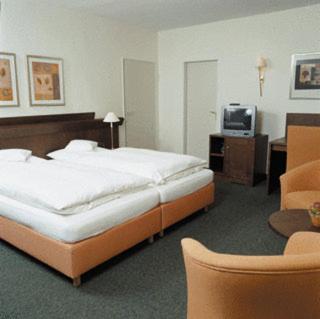 Heidehotel Waldhuette Тельґте Екстер'єр фото