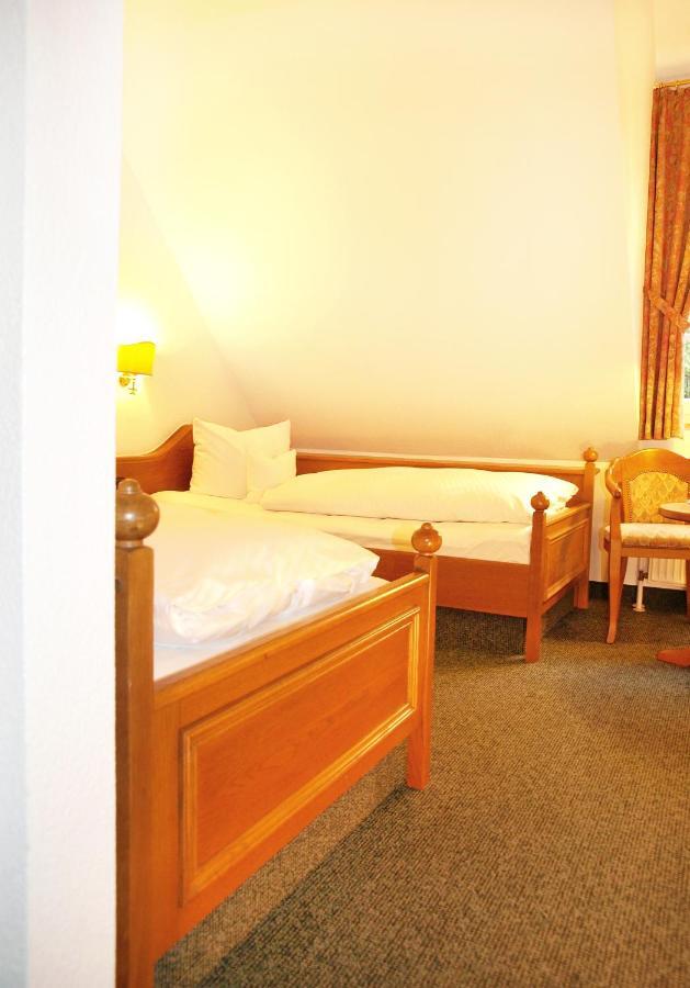 Heidehotel Waldhuette Тельґте Номер фото